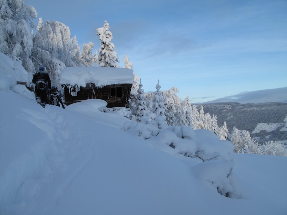 MÅNESKINNSTUR 4.febr kl 18